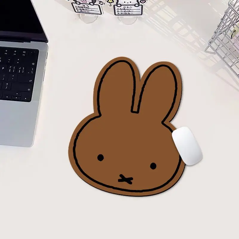 Tapis de souris en forme de la - Desk Setup Kawaii avis et prix